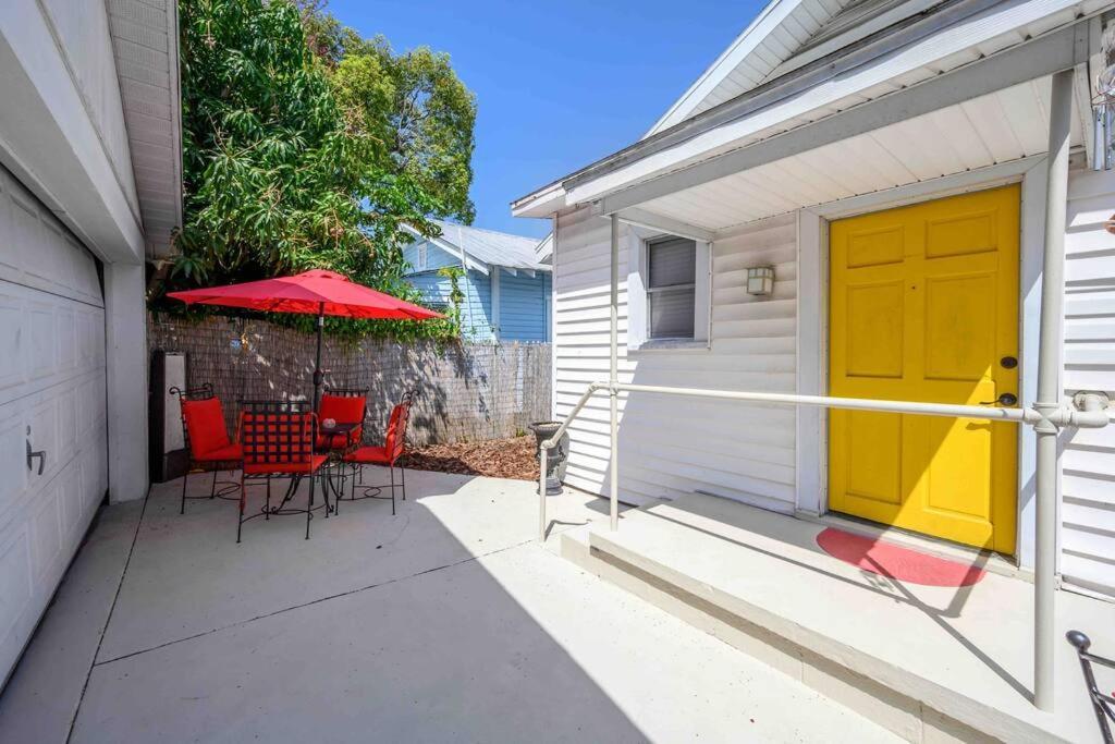 No Ho Yellow Door Bungalow Tampa Zewnętrze zdjęcie